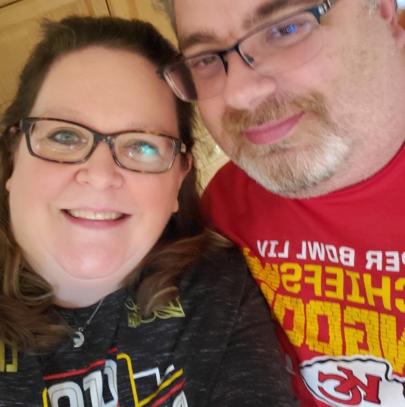 Meet your Posher, Julie - Picture 2 of 8